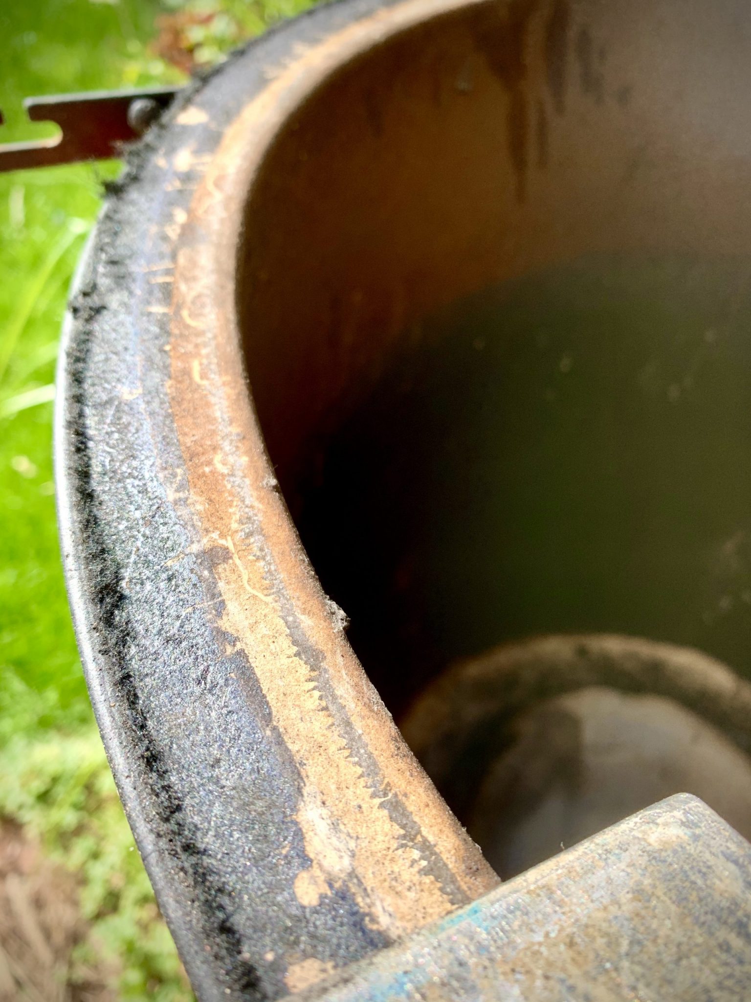 How to Replace a Kamado Joe Wire Mesh Fibreglass Gasket, Properly