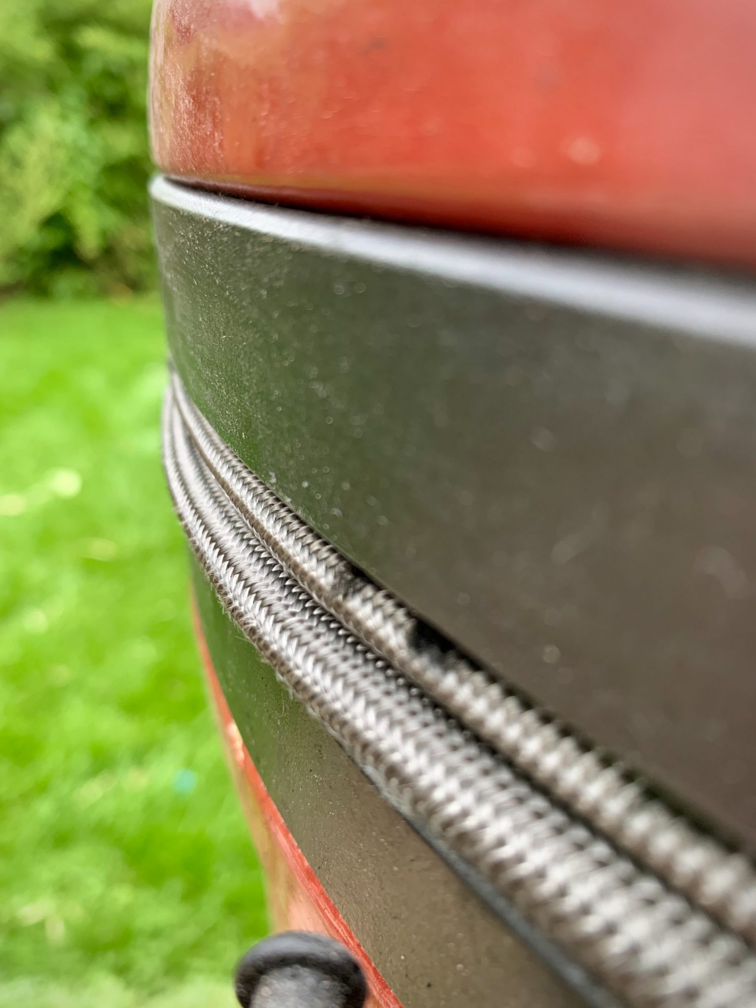 How to Replace a Kamado Joe Wire Mesh Fibreglass Gasket, Properly