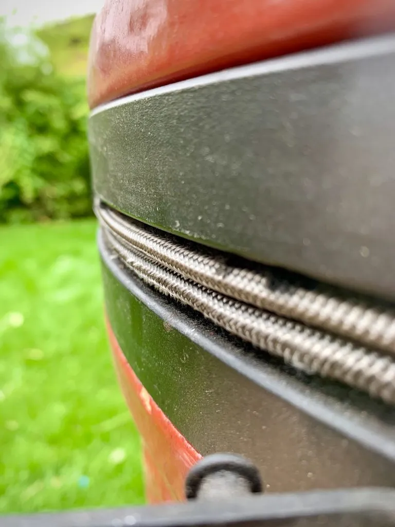 Gasket aligned